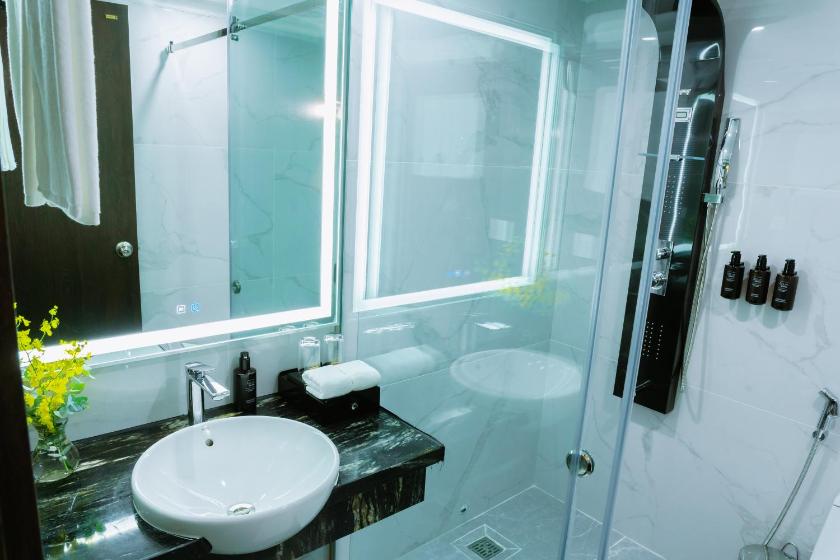 Phòng Có Giường Cỡ Queen