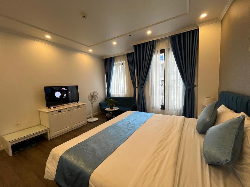 Phòng Deluxe Giường Đôi Có Bồn Tắm