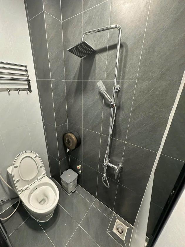 Phòng Ngủ Tập Thể Cho Cả Nam Và Nữ