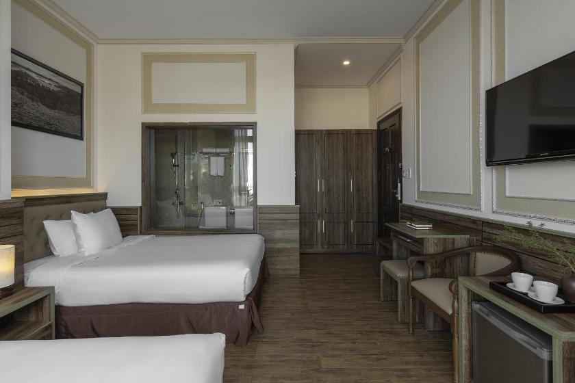 Phòng Deluxe 2 Giường Đơn Nhìn Ra Thành Phố Phòng Deluxe 2 Giường Đơn Nhìn Ra Thành Phố