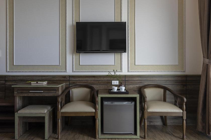 Phòng Deluxe 2 Giường Đơn Nhìn Ra Thành Phố Phòng Deluxe 2 Giường Đơn Nhìn Ra Thành Phố