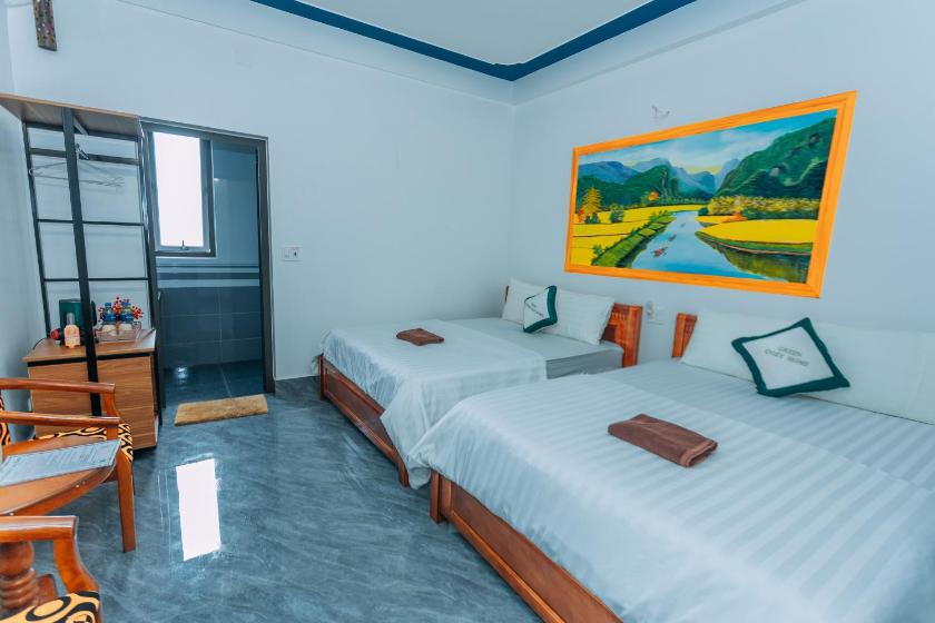 Phòng Giường Đôi/2 Giường Đơn Nhìn Ra Núi