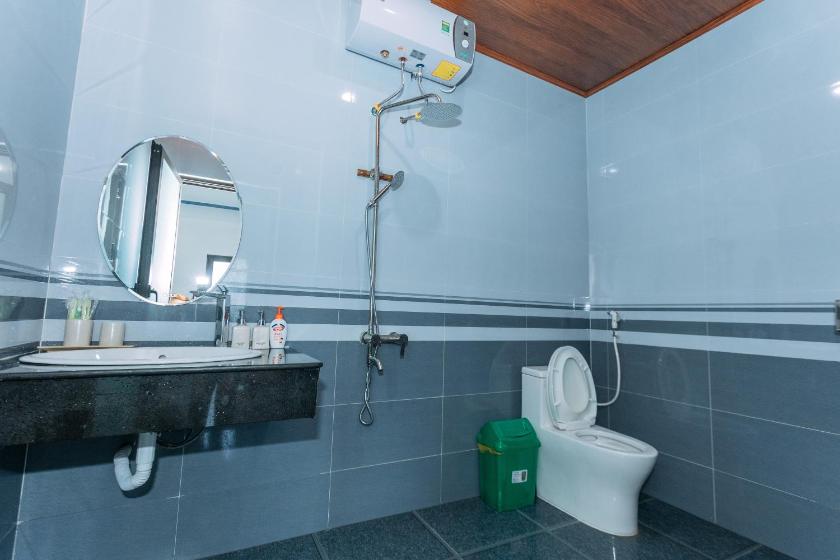 Giường Trong Phòng Nghỉ Tập Thể 8 Giường Cho Cả Nam Và Nữ