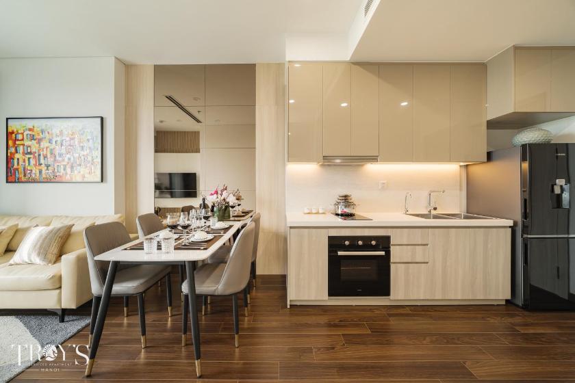 Căn Hộ Nhìn Ra Thành Phố