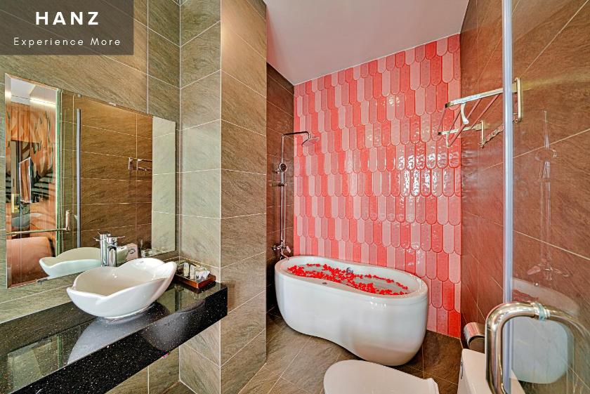 Phòng Deluxe Giường Đôi