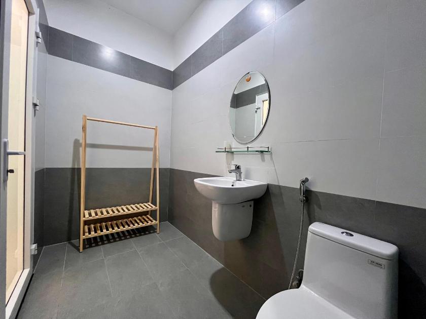 Phòng gia đình với phòng tắm riêng.