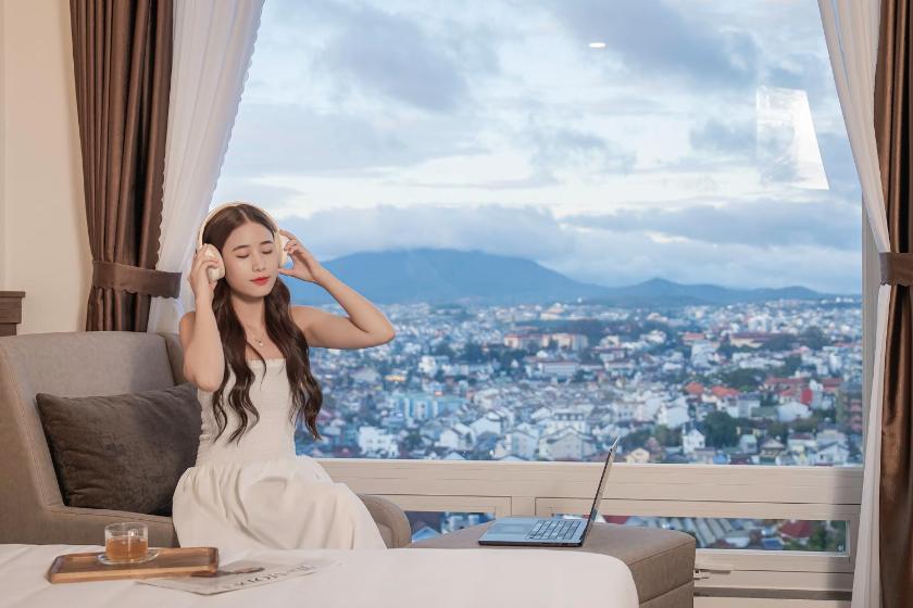 Phòng Deluxe Có Giường Cỡ King