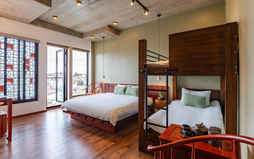 Phòng Gia Đình Có Ban Công Phòng Gia Đình Có Ban Công