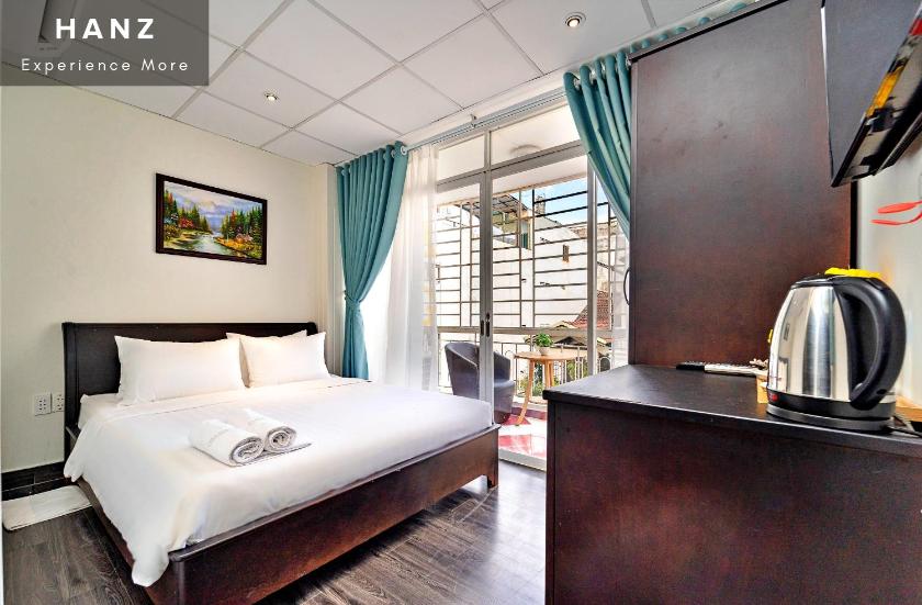 Phòng Giường Đôi Có Ban Công