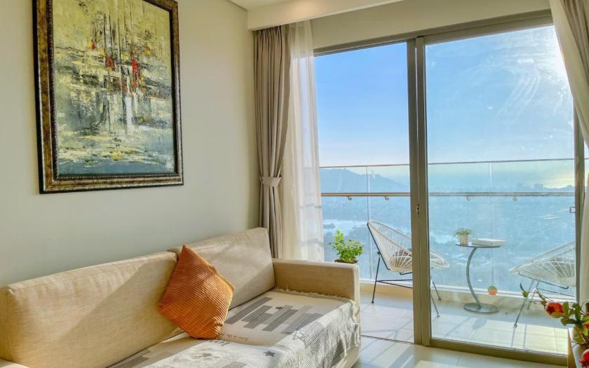 Căn hộ 2 phòng ngủ nhìn ra cảnh thành phố