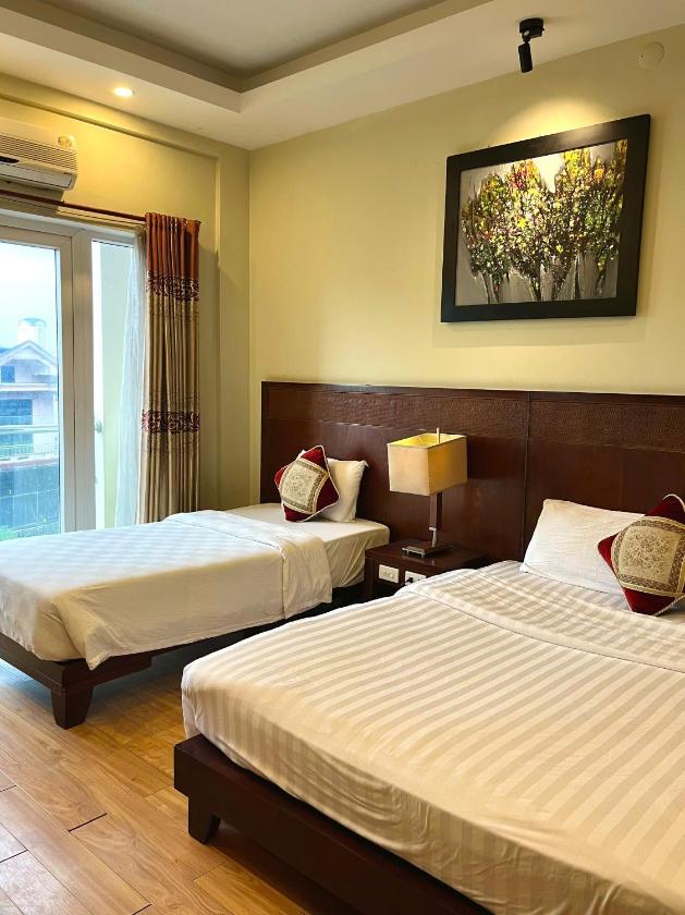 Phòng cho 3 người có Ban Công