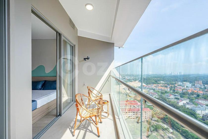 Căn hộ 2 Phòng ngủ có Ban công và Nhìn ra Biển