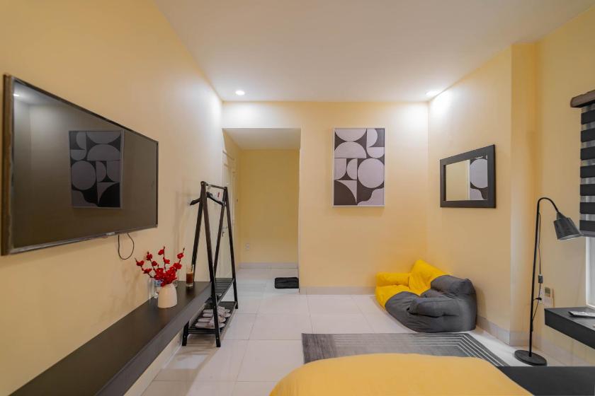 Phòng Giường đôi Deluxe (2 Người lớn + 1 Trẻ em)