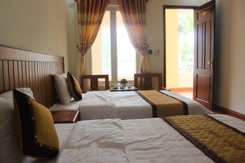 Phòng Deluxe cho 3 Người Phòng Deluxe cho 3 Người