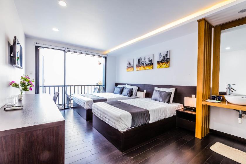 Phòng 3 Người Nhìn Ra Vườn Phòng 3 Người Nhìn Ra Vườn