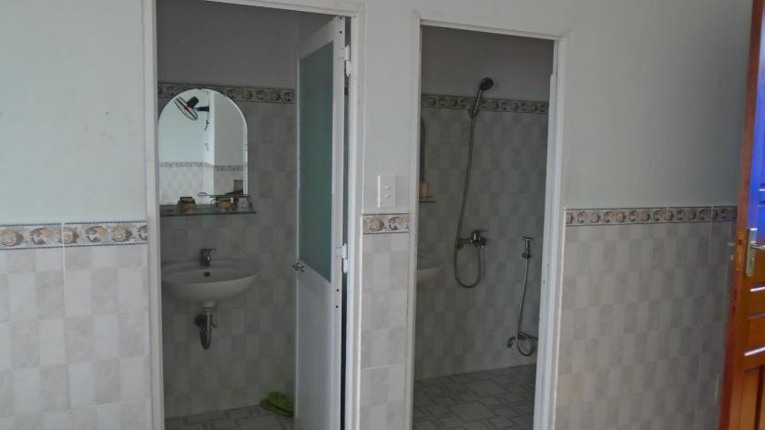 Phòng Ngủ Tập Thể 10 Giường Cho Cả Nam Và Nữ