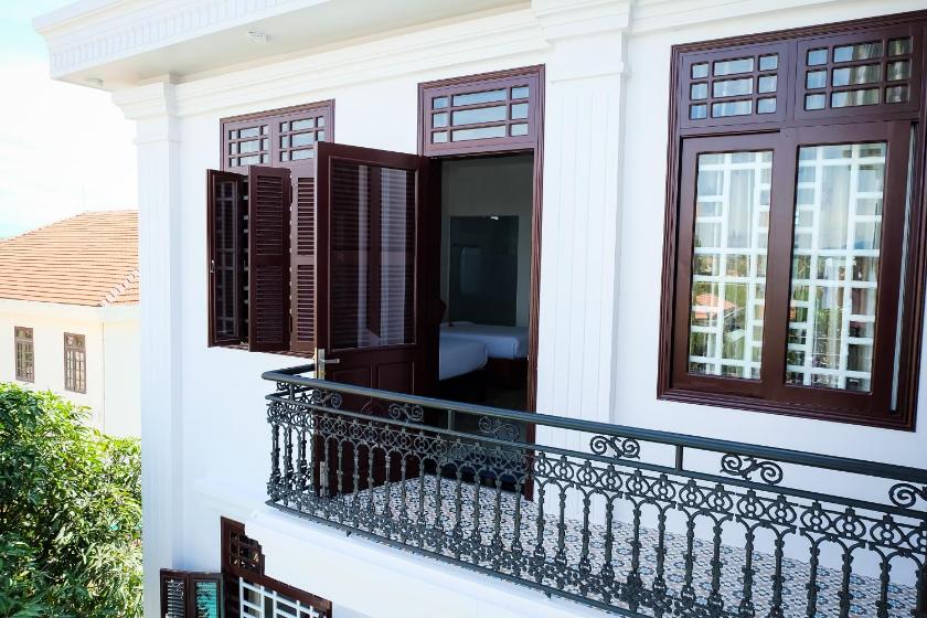 Phòng 3 Người Nhìn Ra Hồ Bơi Phòng 3 Người Nhìn Ra Hồ Bơi