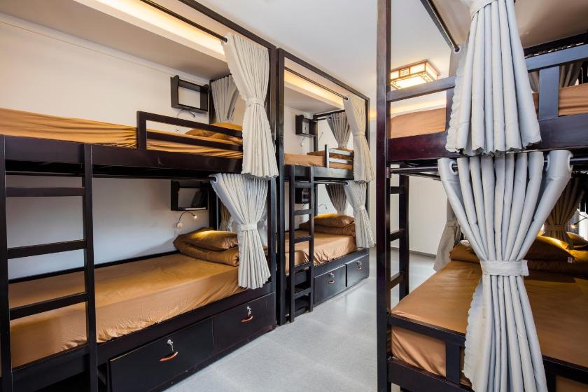 Giường trong Phòng nghỉ Tập thể dành cho cả Nam và Nữ 8 Giường có Tầm nhìn ra Đại dương