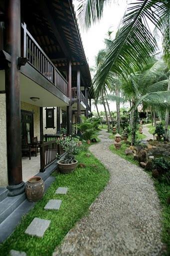 Phòng Tiêu Chuẩn Nhìn Ra Vườn - Phía Đồi Phòng Tiêu Chuẩn Nhìn Ra Vườn - Phía Đồi