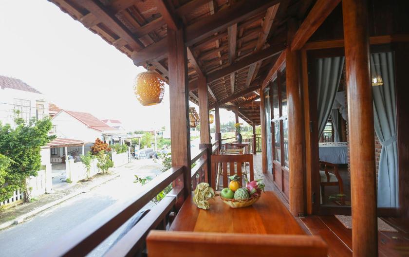 Phòng Deluxe Giường Đôi Có Ban Công Phòng Deluxe Giường Đôi Có Ban Công