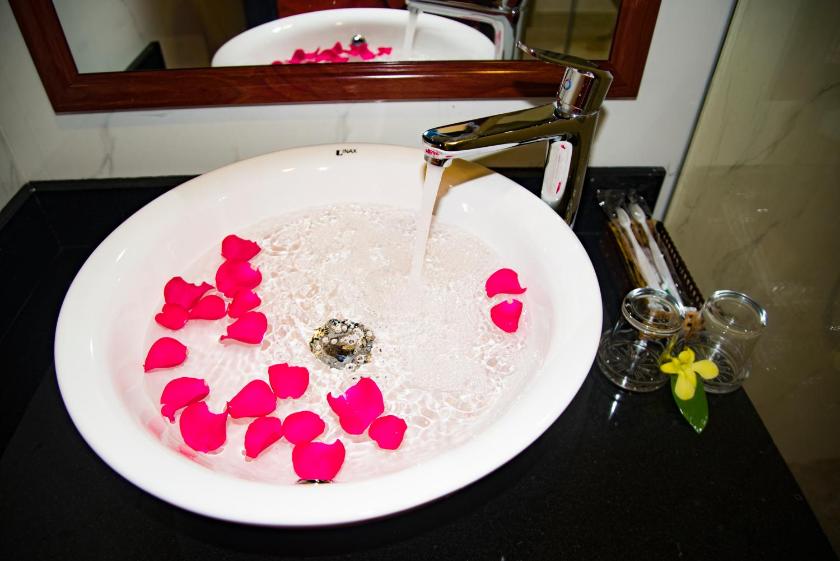 Phòng Có Giường Cỡ King Nhìn Ra Vườn Phòng Có Giường Cỡ King Nhìn Ra Vườn