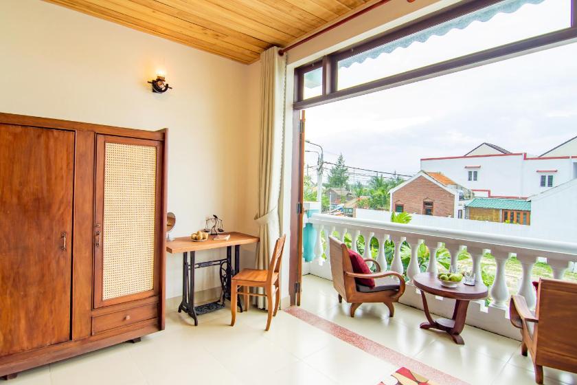 Phòng Deluxe Giường Đôi Có Ban Công Phòng Deluxe Giường Đôi Có Ban Công