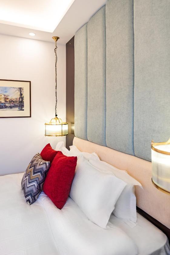 Phòng Deluxe Có Giường Cỡ Queen Phòng Deluxe Có Giường Cỡ Queen