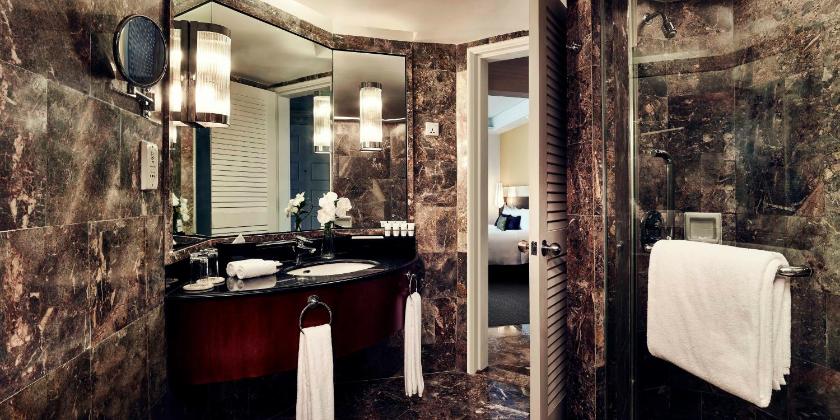 Phòng Deluxe Giường Đôi