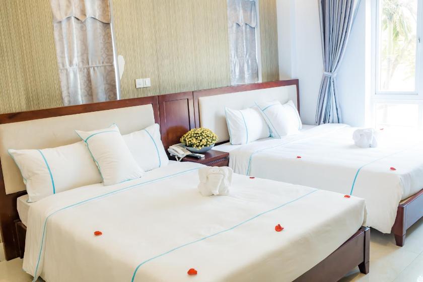 Phòng Deluxe 4 Người