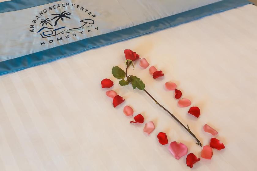 Phòng Có Giường Cỡ Queen Nhìn Ra Hồ Bơi Phòng Có Giường Cỡ Queen Nhìn Ra Hồ Bơi