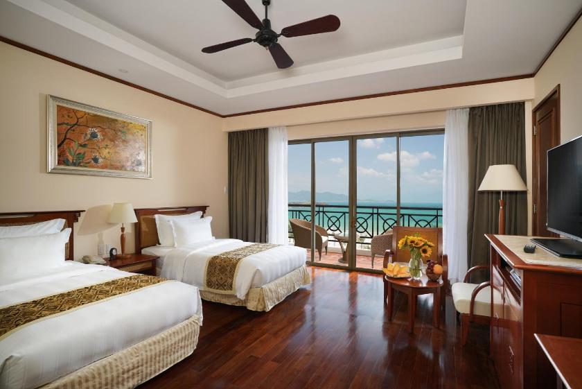 Phòng Grand Deluxe 2 Giường Đơn Nhìn Ra Biển