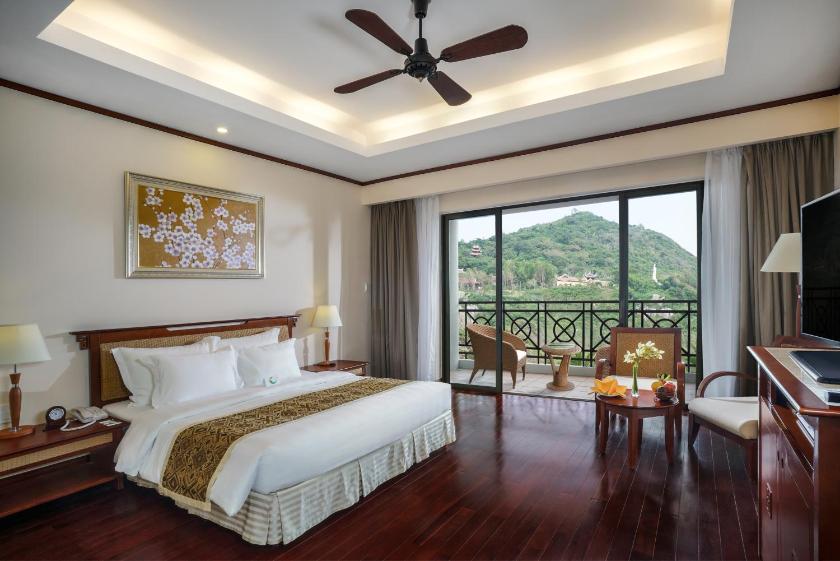 Phòng Grand Deluxe Có Giường Cỡ Queen