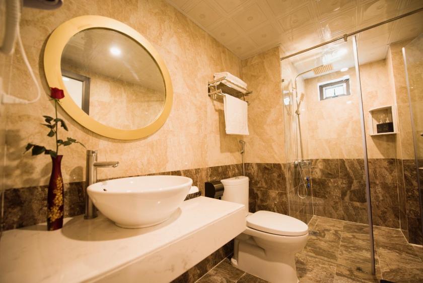 Phòng Deluxe Có 2 Giường Cỡ Queen Phòng Deluxe Có 2 Giường Cỡ Queen