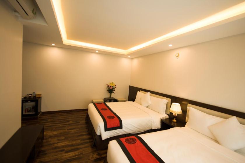 Phòng Deluxe Có 2 Giường Cỡ Queen Phòng Deluxe Có 2 Giường Cỡ Queen