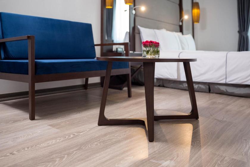 Suite Junior Nhìn Ra Thành Phố