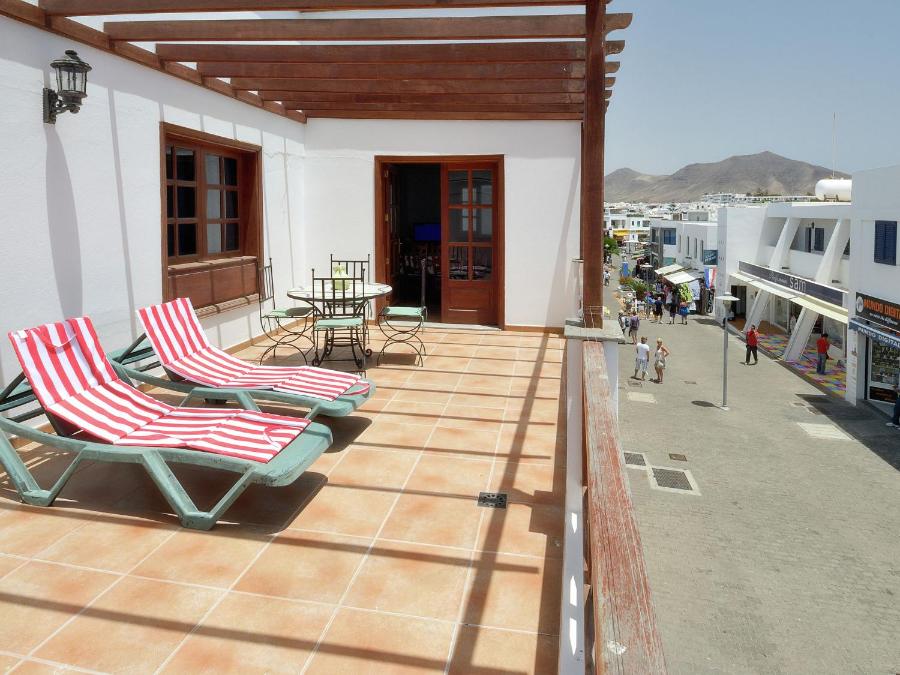 Spacious Apartment In Playa Blanca With Terrace Playa