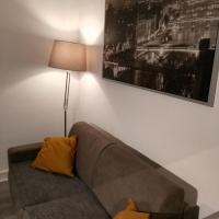 Comfy Parisian studio!