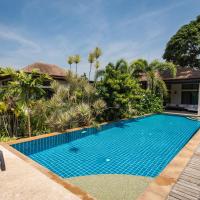 NAI HARN BEACH BEDROOMS & BUNGALOW