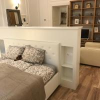 Balance Green Door 7