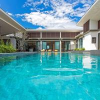 CasaBay Luxury Pool Villas