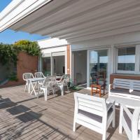 Exclusive rooftop apartment with large terrace in Solari/Tortona