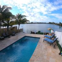 Tropical Oasis* Private Pool*LakeHouse