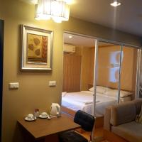 Bed and breakfasts, Greenview ekkamai10 Residence