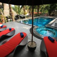 Baan Heaven / Patong Beach Pool Villa Sleeps up to 15