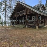 Holiday Home Kärkimökki, leppäniemen hirsihuvilat