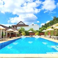 The Sands : 2 Bedrooms Beachside Apartment in Naiharn