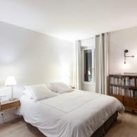 Charming Flat near Bastille by GuestReady