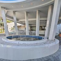 Luxe Beachfront Ft Lauderdale Resort Condo with Pool!