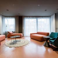 K52 luxury 4BDRM 4BTHRM apartment