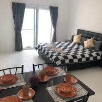 Bright New Apartment at Center with Balcony & King Size Bed